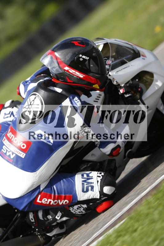 /53 16.09.2025 Track Day Domi Aegerter ADR/Gruppe rot/backside